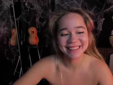 girl cam kristyspiritedaway image #3725252