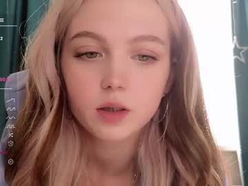 girl cam small_blondee image #3536142