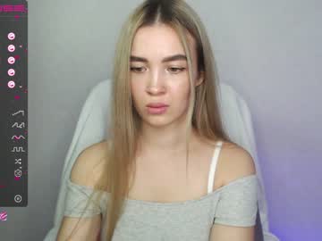 girl cam yourvirusqueen_ image #1512441