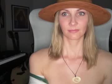 girl cam kaileeshy image #948480