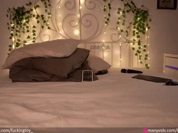 girl cam fuckingtoy_ image #692752