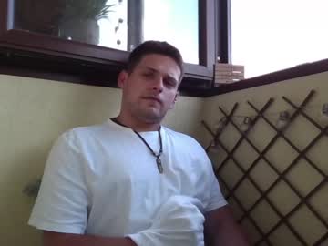 man cam roberto_twink1 image #3140075