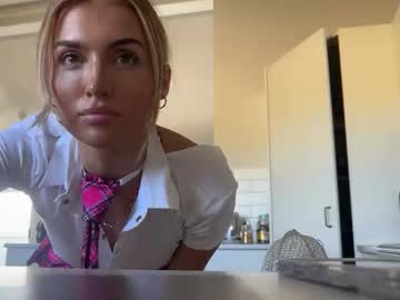 girl cam naomirhoades image #4689351