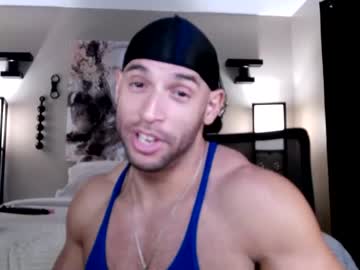 man cam seanzevran image #4091350
