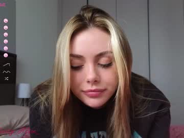 girl cam sky_magic image #4511370