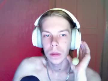 man cam fluffy_boney image #4193315