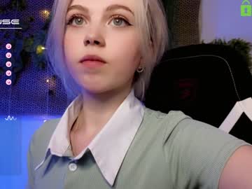 girl cam small_blondee image #3158928