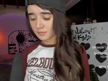 girl cam lonelly_lolly98 image #2486561