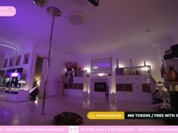 girl cam hannahjames710 image #2767711