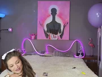 girl cam saintehera image #4709356