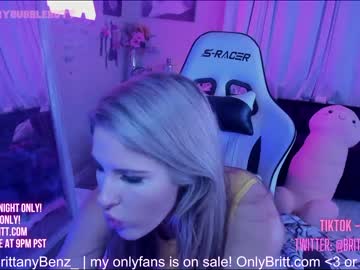 girl cam butterybubblebutt image #3463128