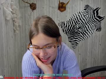 girl cam shy__mia image #312466