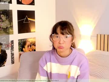 girl cam little_effy18 image #2599550