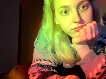 girl cam holydori image #916936