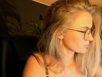 girl cam linellali image #1959074