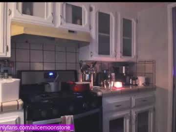 girl cam alice_moonstone image #1121848
