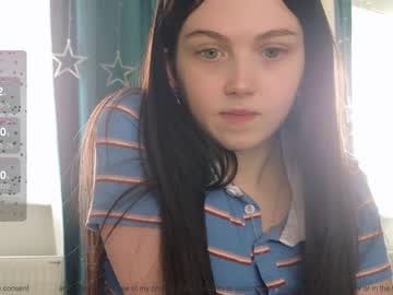 girl cam small_blondee image #4442253