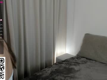 girl cam peek_in_my_window image #4152277