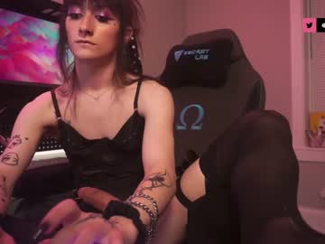tranny cam amirinsworld image #3472193