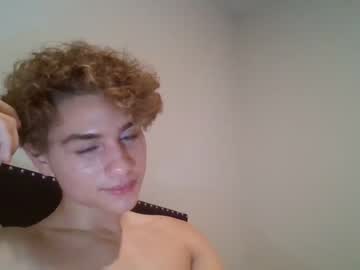 man cam chaseehutch image #2443607