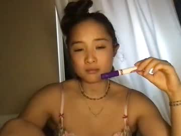 girl cam chellybear101 image #4675067