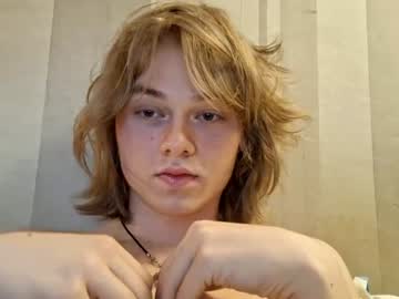 man cam femboybrat image #4491597