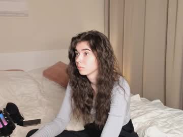 katiebarfield  girl  cam