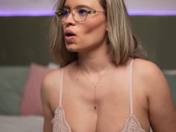 girl cam brandywhite image #2430115