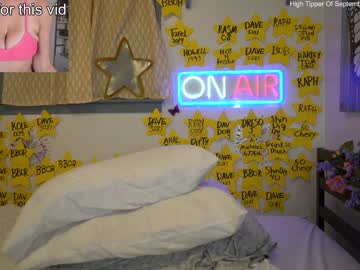 girl cam 19honeysuckle image #1762049