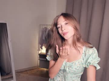 girl cam wave_of_happy_ image #3687863
