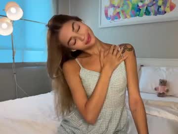 girl cam cuteelsa_ image #4199832