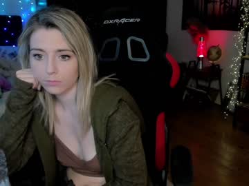 girl cam kimilee22 image #3422705