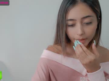 girl cam gummy_bear7 image #55278