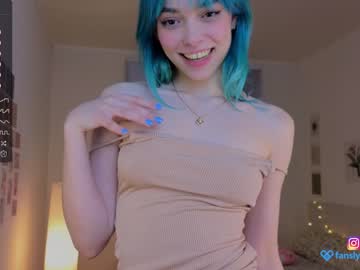 girl cam lily_ewing image #3896280