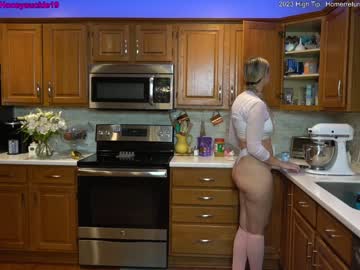 girl cam 19honeysuckle image #2509613