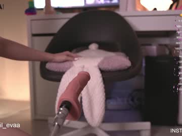girl cam lil_eva image #2140109
