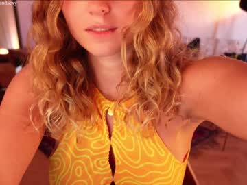 girl cam thelawofattraction image #3361
