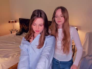 couple cam earlenefieldhouse image #4377126