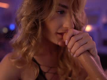 girl cam hannahjames710 image #2935561
