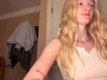 girl cam ssoftstarr18 image #4625123