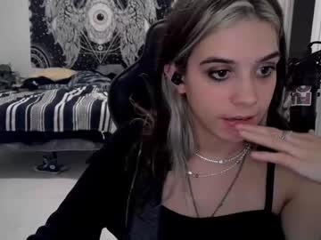 girl cam 976eviil image #2043111