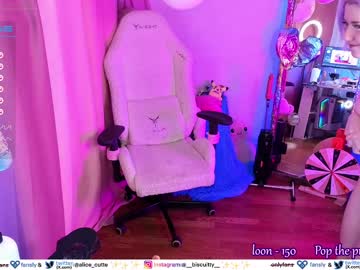 girl cam _biscuitty image #3322665