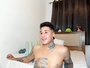 man cam ululante image #3323078