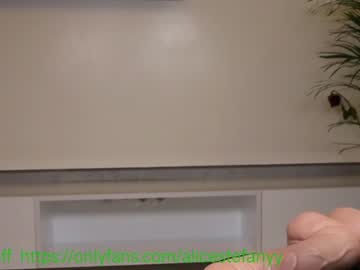 girl cam smileyouarehere image #1555641