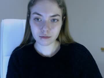 girl cam zoey_deuttch image #2445126
