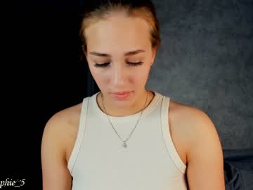 girl cam sophie_5 image #1200480