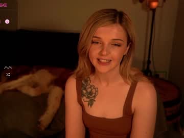 girl cam lucydelovely image #3711785