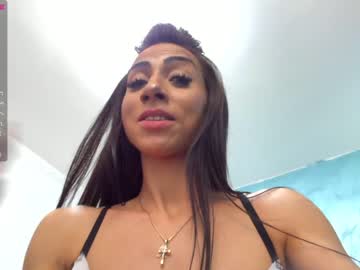 girl cam bigtits_biggerass image #681574