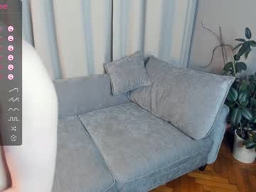 girl cam silvergloss image #3632390