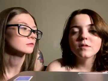 girl cam princesshayli1 image #2291450